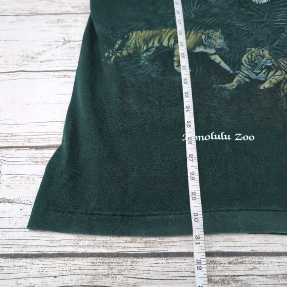Vintage Fruit Of The Loom Honolulu Zoo Embroidered Tiger T Shirt Dark Green XL - Picture 7 of 9
